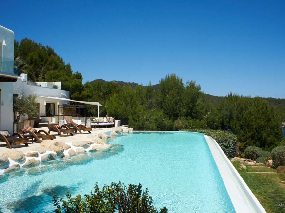 piso con pisicna calle calvar